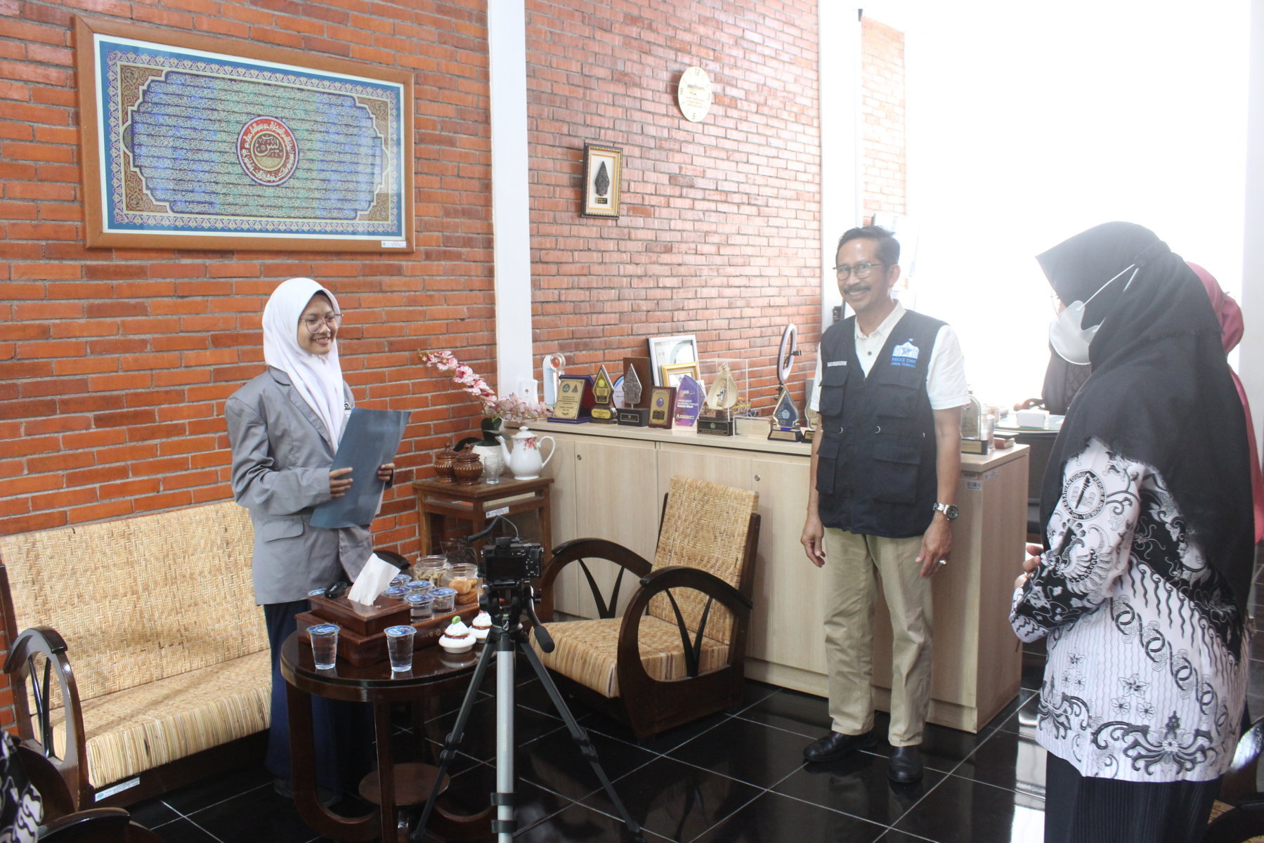 Tim Jurnalistik An-Nahl MTs Negeri 1 Kudus Adakan Kunjungan ke SMK Raden Umar Said (RUS)