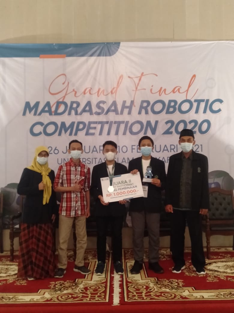 Tim Robotik MTs Negeri 1 Kudus Raih Juara 2 Nasional Best Participant MRC