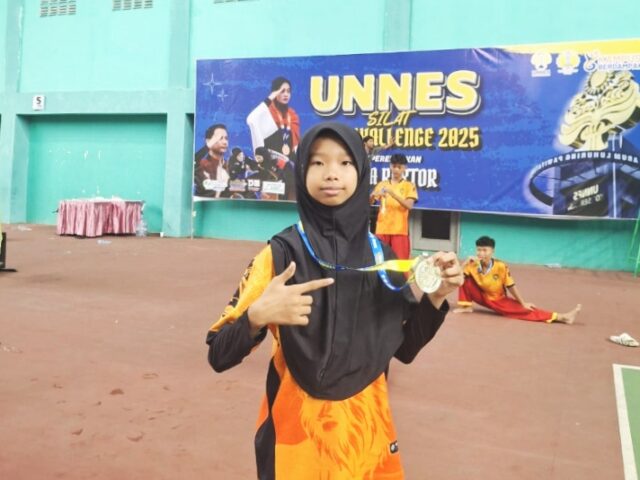 Siswi MTsN 1 Kudus Raih Juara 1 Pencak Silat Tingkat Nasional